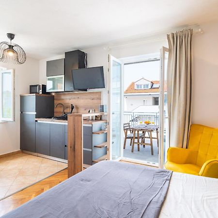 Apartments Marivo Lapad ดูบรอฟนิก ภายนอก รูปภาพ