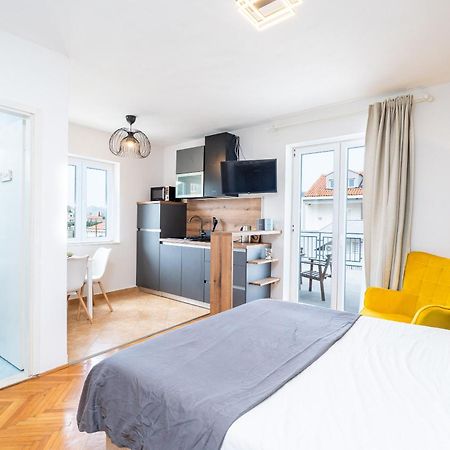 Apartments Marivo Lapad ดูบรอฟนิก ภายนอก รูปภาพ
