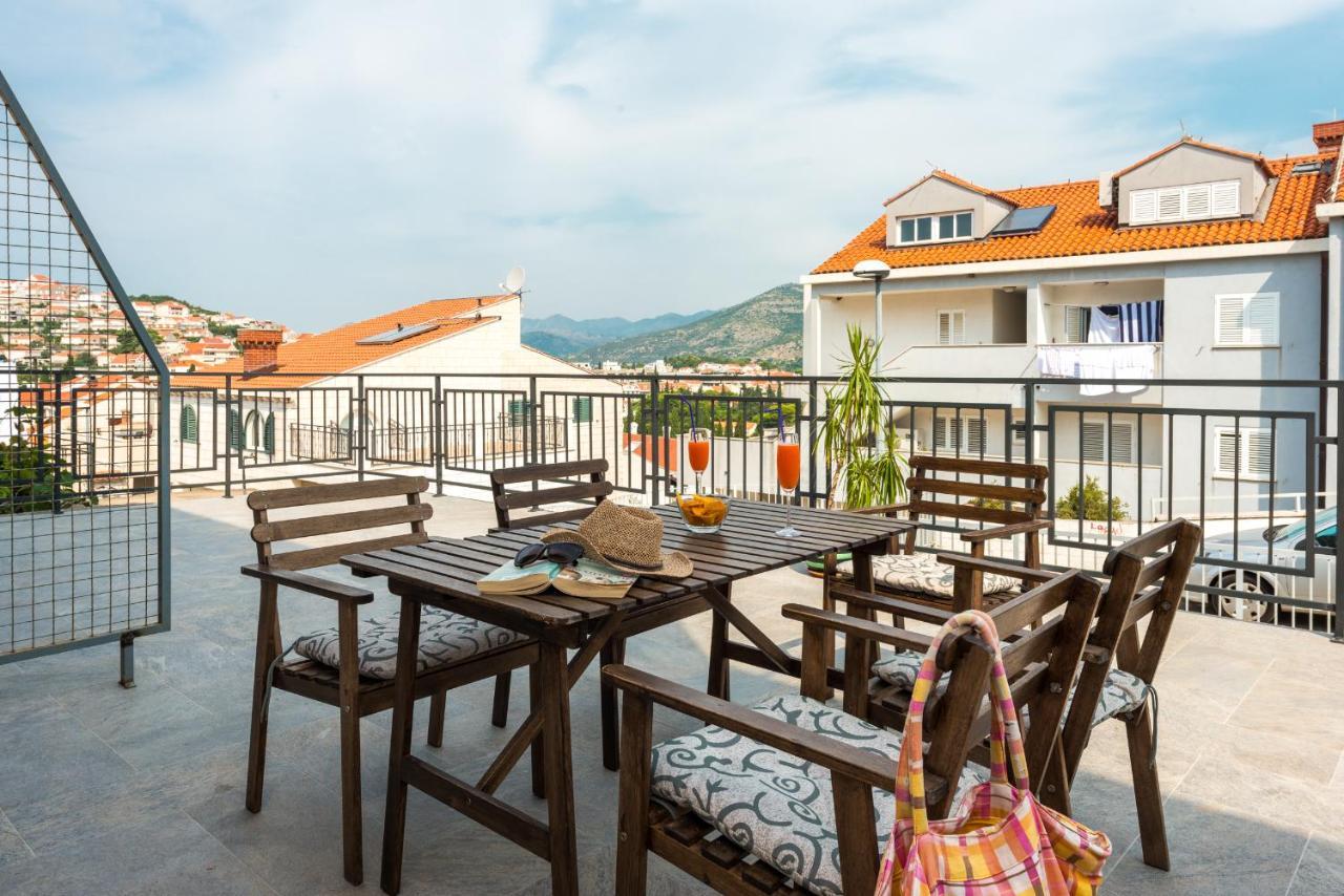 Apartments Marivo Lapad ดูบรอฟนิก ภายนอก รูปภาพ