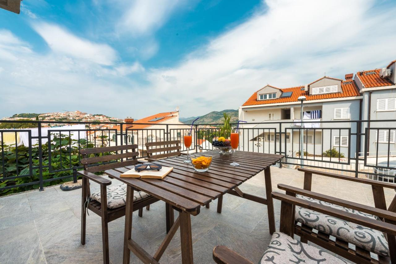 Apartments Marivo Lapad ดูบรอฟนิก ภายนอก รูปภาพ